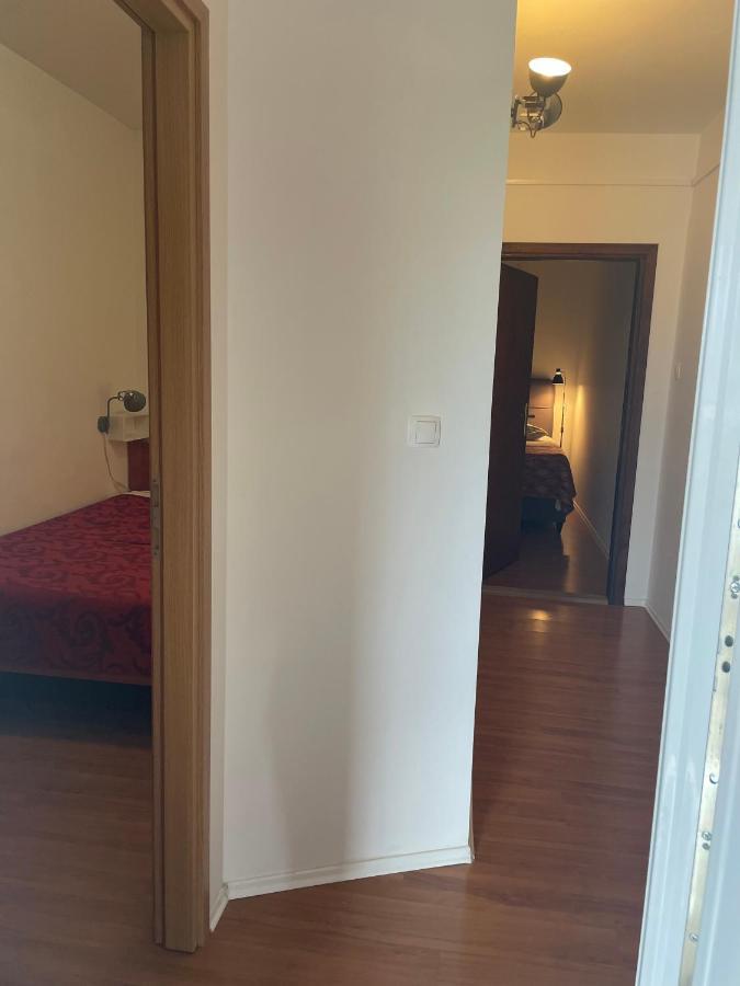 Apartments Iva Pakoštane エクステリア 写真